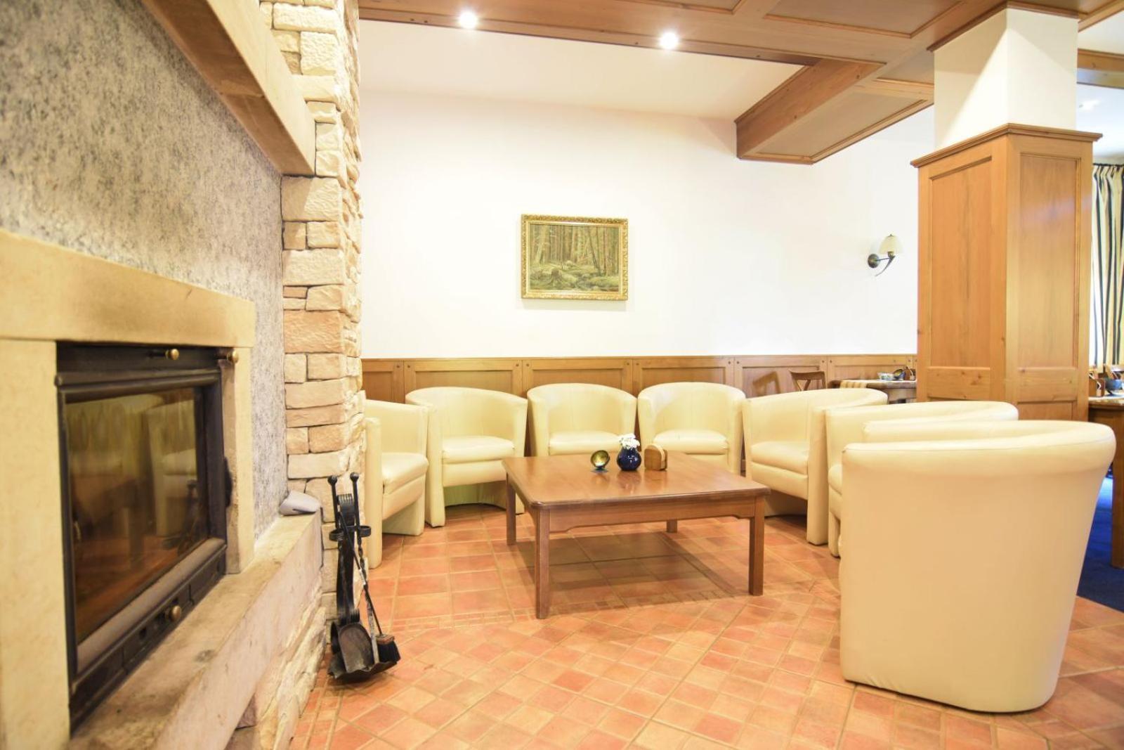 Hotel Konsel Říčky Екстериор снимка