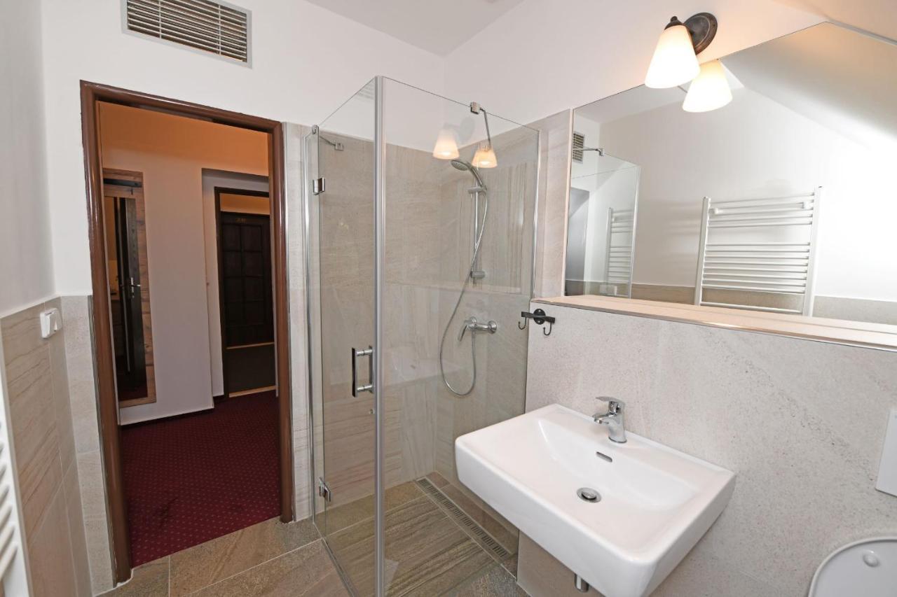Hotel Konsel Říčky Екстериор снимка