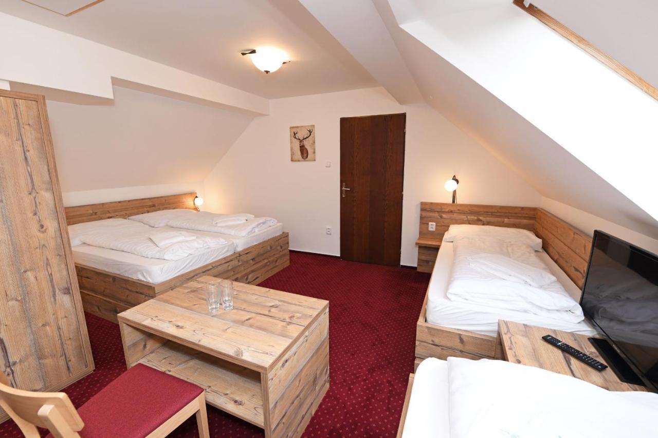 Hotel Konsel Říčky Екстериор снимка